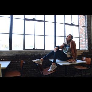 Meet your Posher, Alyssa